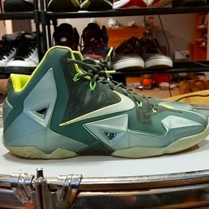Nike Zoom Air Lebron Jade